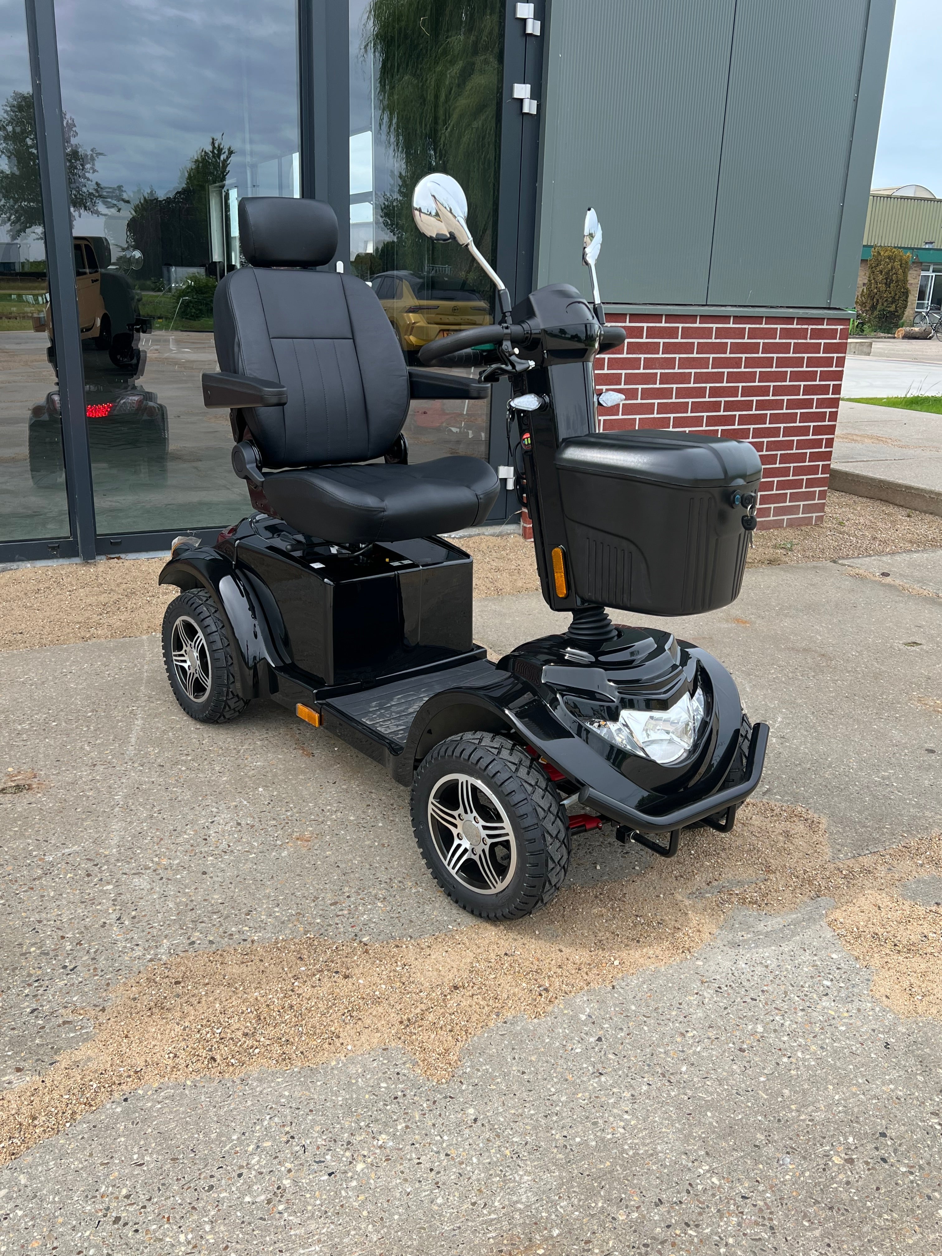 TTZ Electric Scootmobiel Danée - 20 km pro Stunde