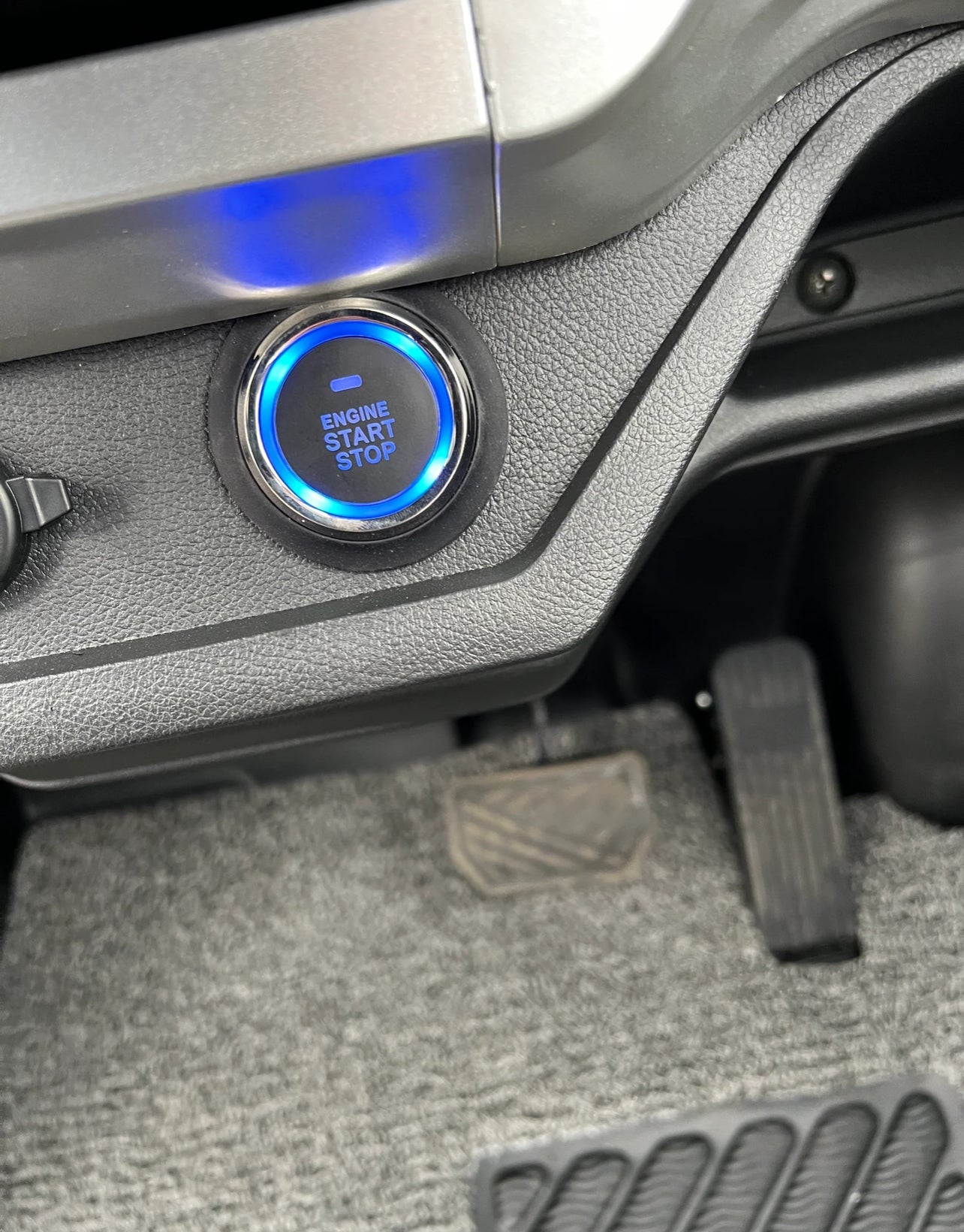 TTZ Electric Invalidevoertuig 2.0 - Schwarz - Elektrischer Invalidenwagen mit Fahrgeschwindigkeit - 45 km/h - Canta auto