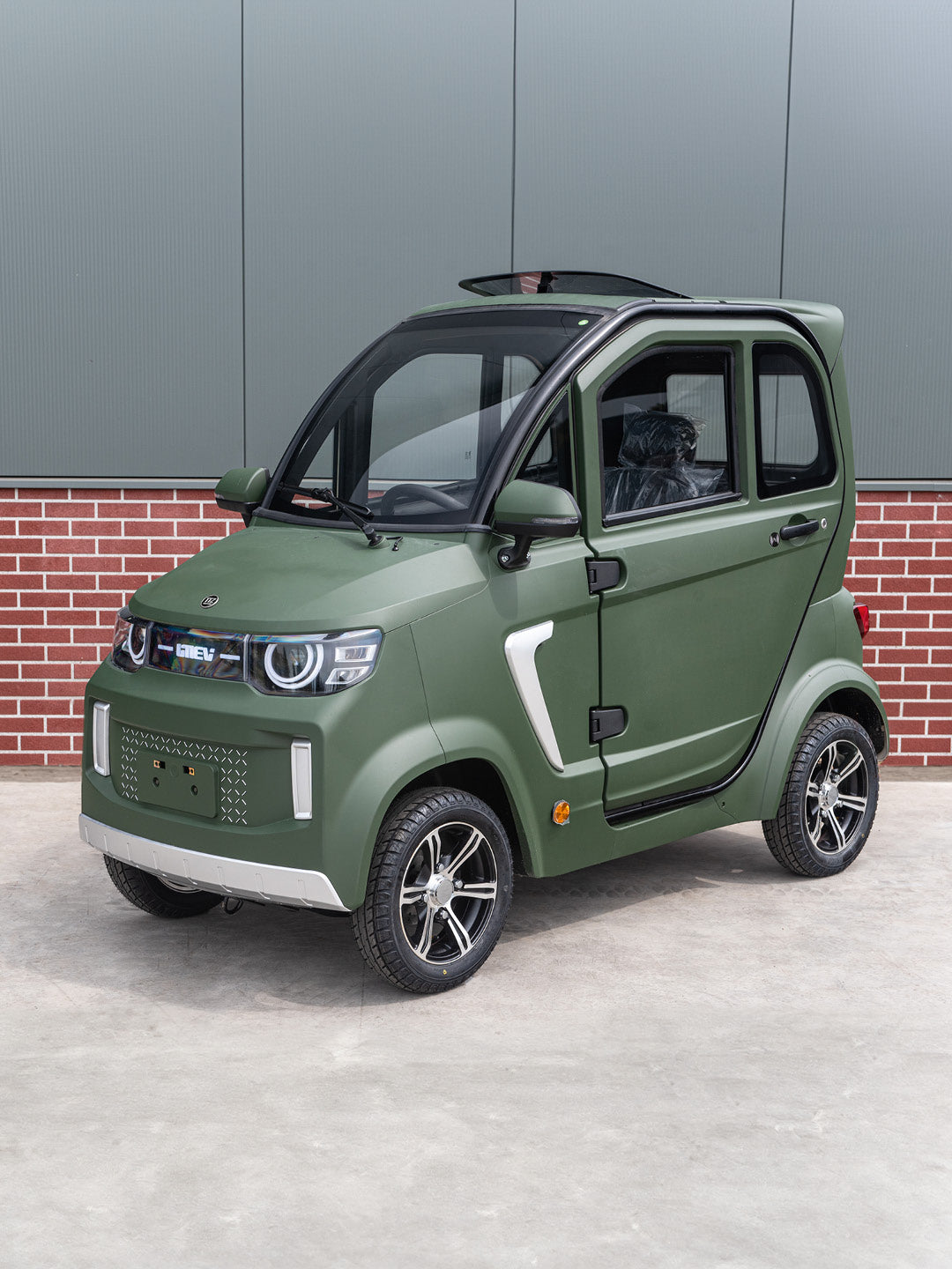 TTZ Electric Invalidevoertuig 2.0 - Schwarz - Elektrischer Invalidenwagen mit Fahrgeschwindigkeit - 45 km/h - Canta auto